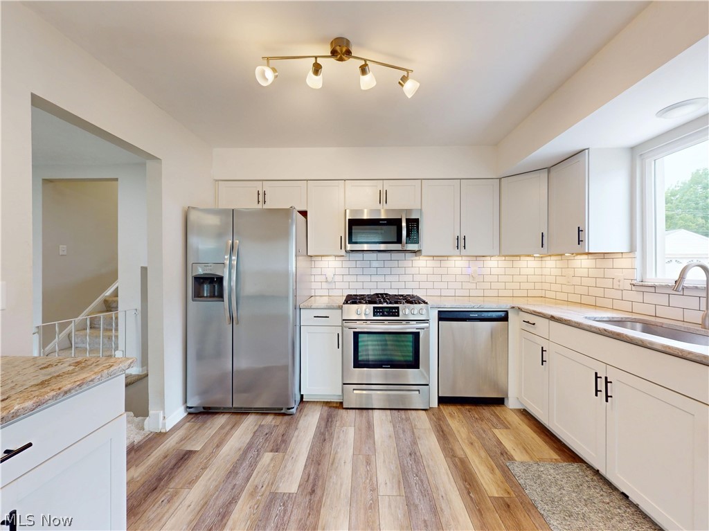 4323 Valleyside Road