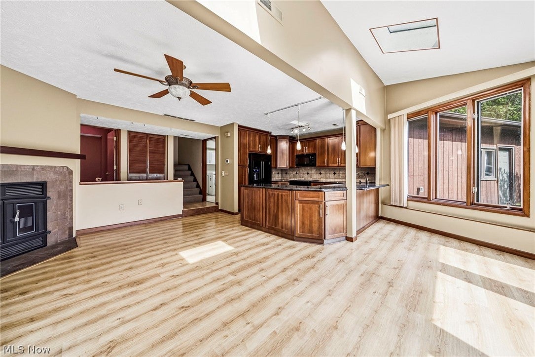 10182 Mulberry Road
