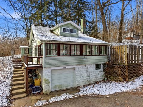 Homes For Sale - 2070 Cypress Avenue<br/> Kent, OH 44240