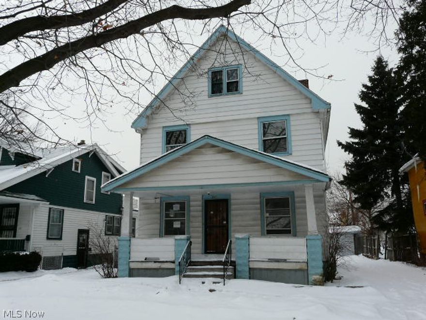 Two family home with 2 Bedrooms and  1.0 Bathroom per unit.   Owner Occupant bidding period through 3/3/15. Not open to investors until 3/4/15.   HUD Owned Property - sold AS-IS, ask your agent how to submit offer. Great Value! Buyer is responsible for due diligence + inquiry of all property information/condition. Buyer is responsible for cost/completion of any/all inspections and is to assume any/all violations.