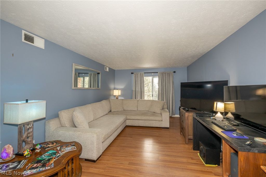 Photo of 4187 Columbia Road #325, North Olmsted, OH 44070 (MLS # 5185082)