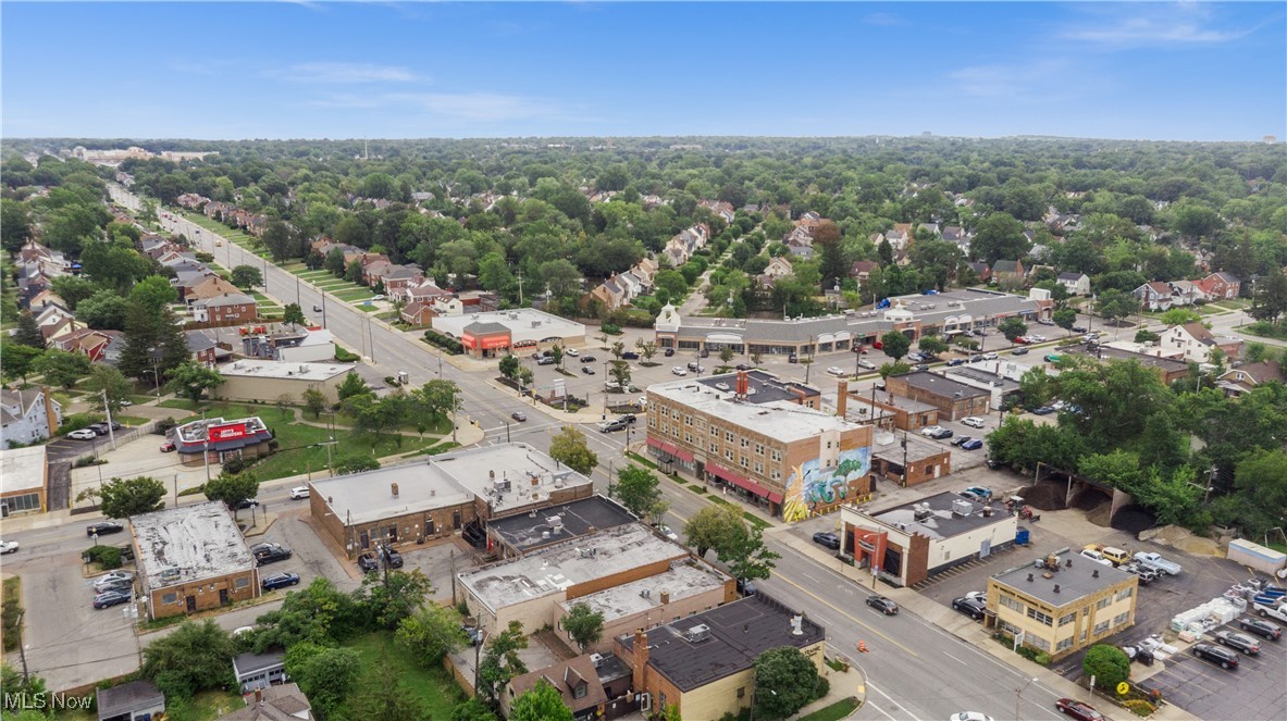 Cedar-Taylor - Commercial Sale