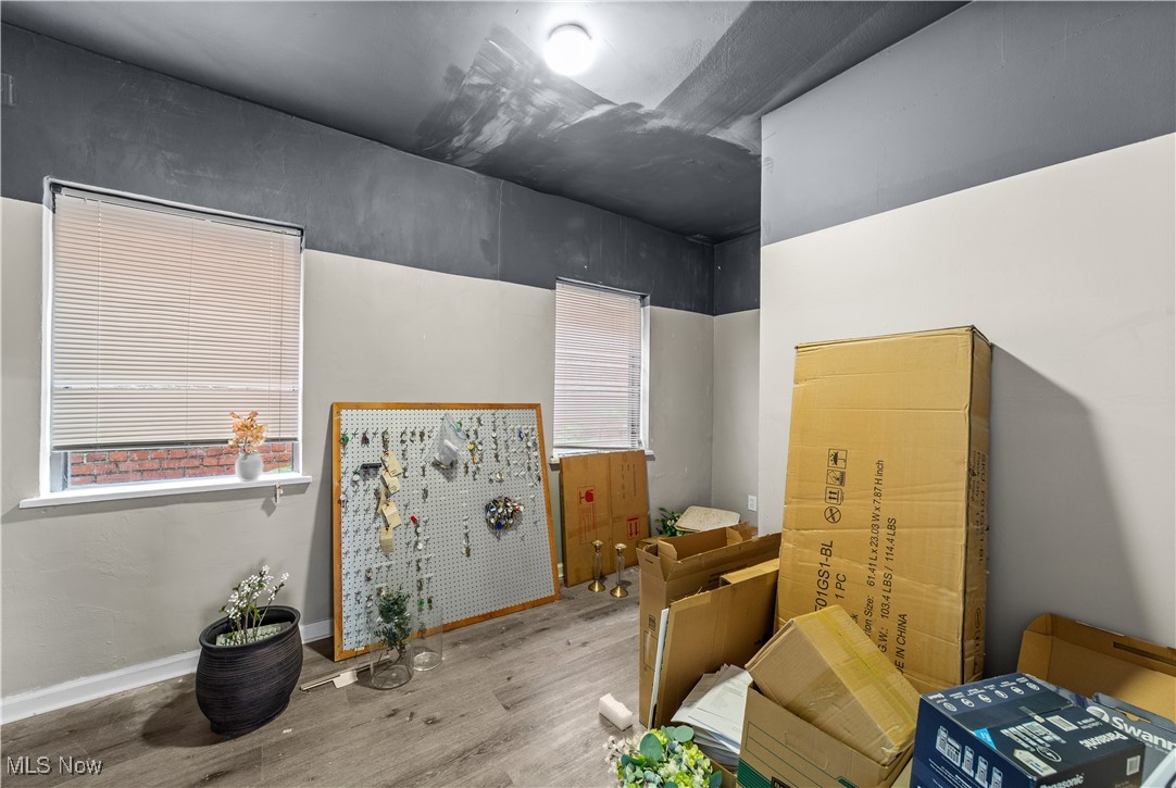 Cedar-Taylor - Commercial Sale