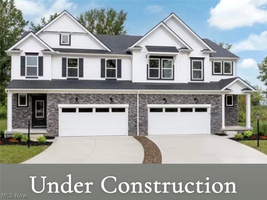 2079 GLENMONT DR, BRUNSWICK, OH 44212 - Image 949ab75aed9cf4d3e83a228b9f46e6b2/269173772