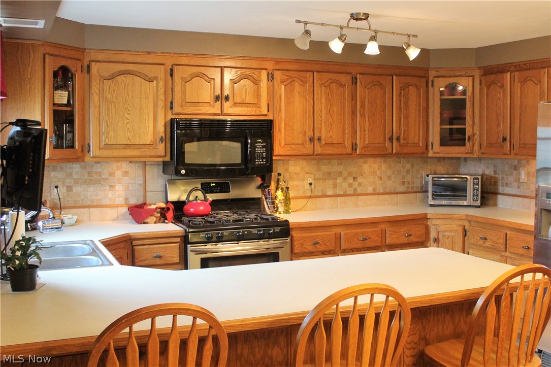 Twin Oaks - Residential