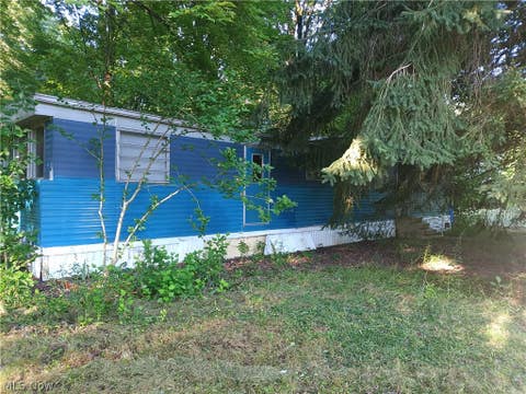 Homes For Sale - 6168 Twitchell Road<br/> Andover, OH 44003