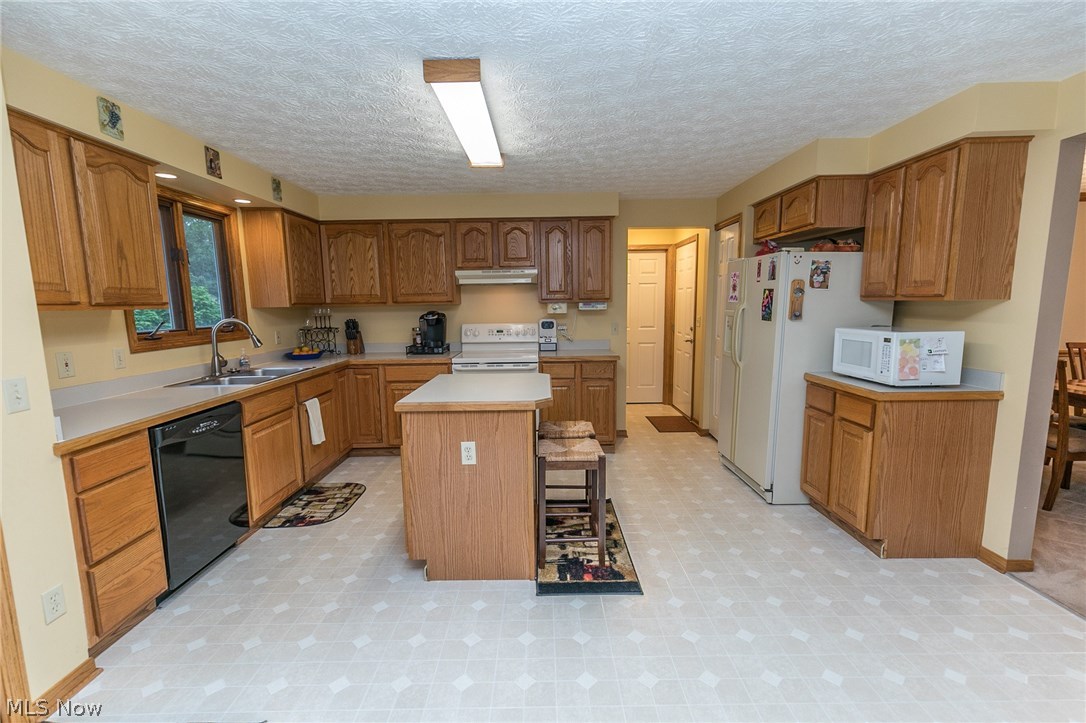 Eaton Estate Ph 4 - Residential