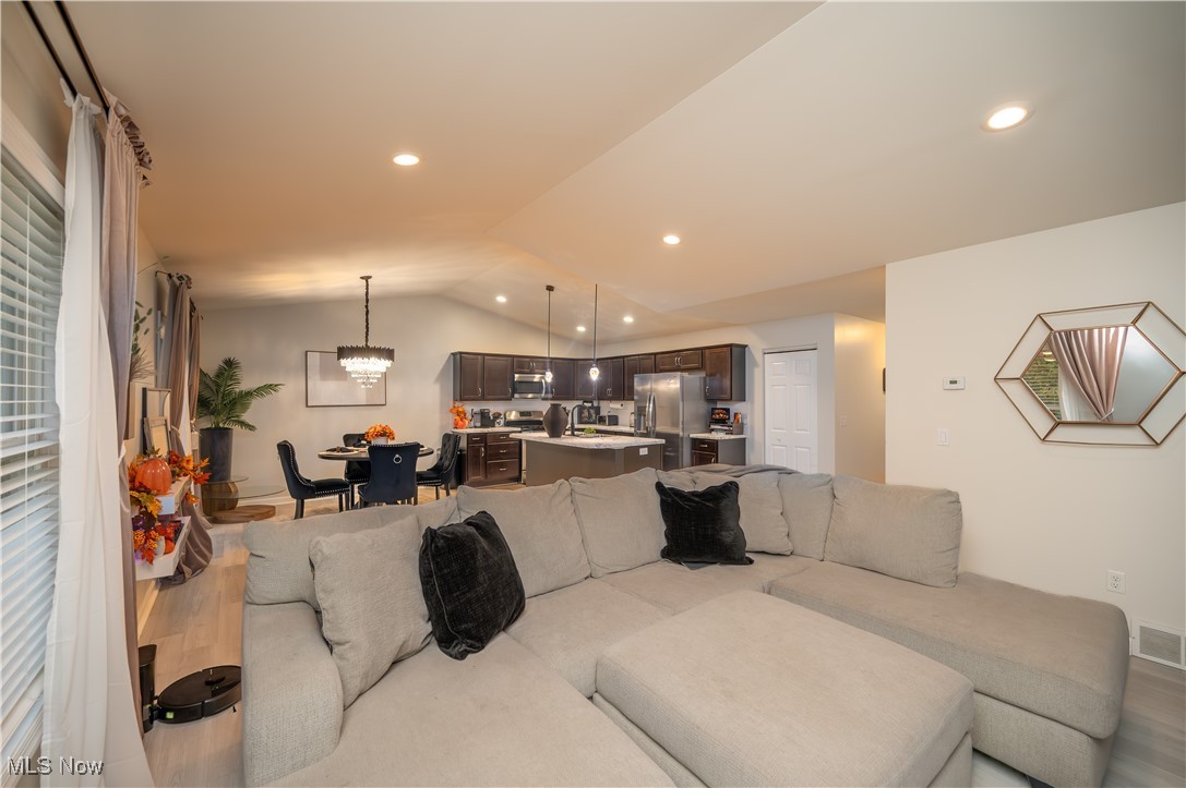 Signature Place 4 - Residential