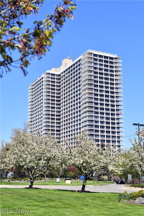 Photo for 12700 Lake Avenue 808