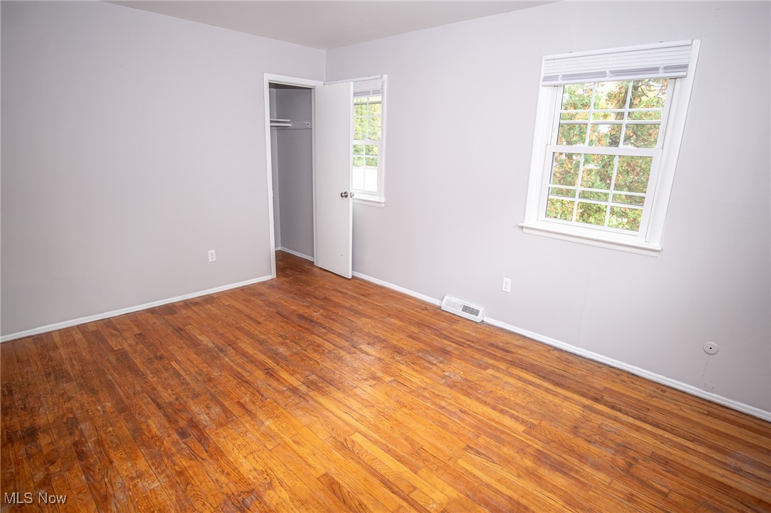 Park Heights Estate #9 - Commercial Sale