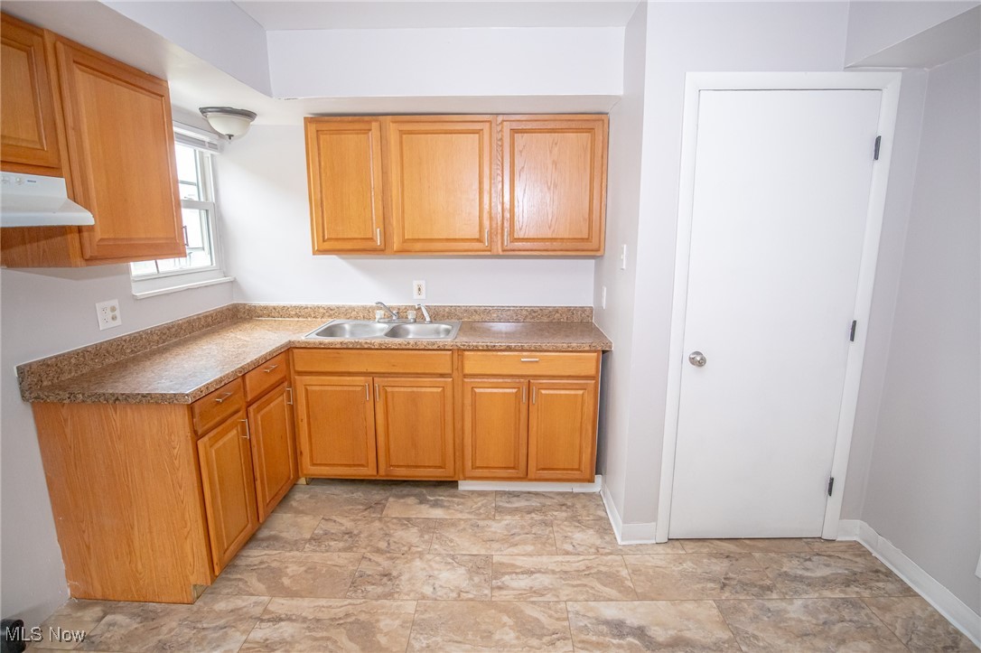 Park Heights Estate #9 - Commercial Sale