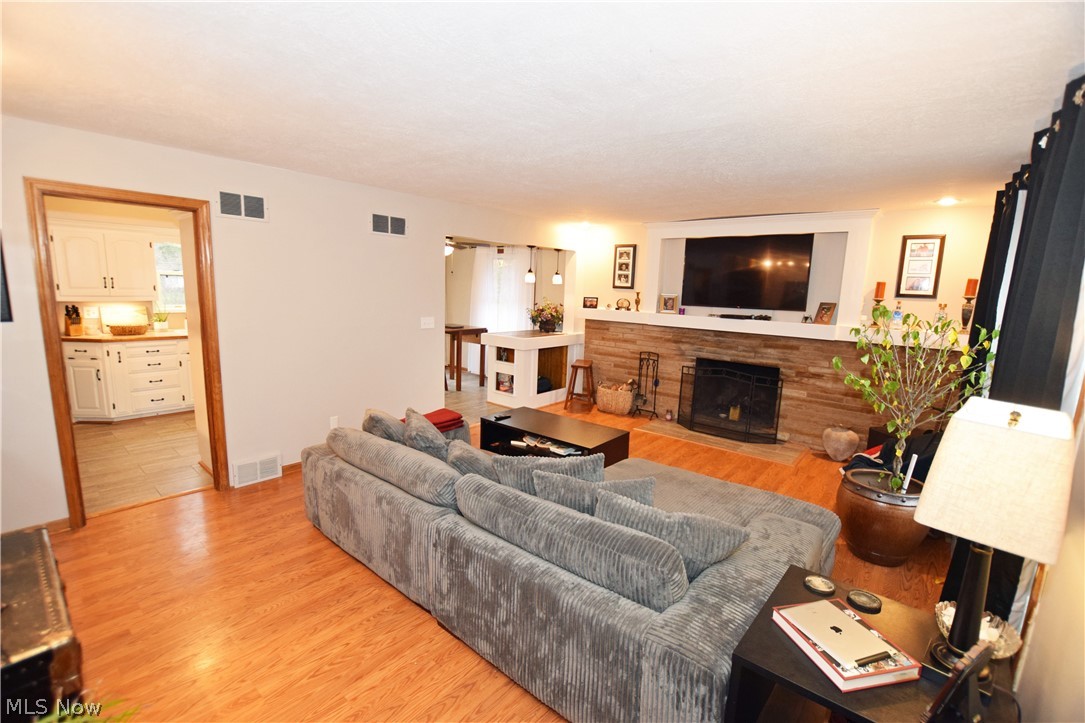 Lake Cable - Residential