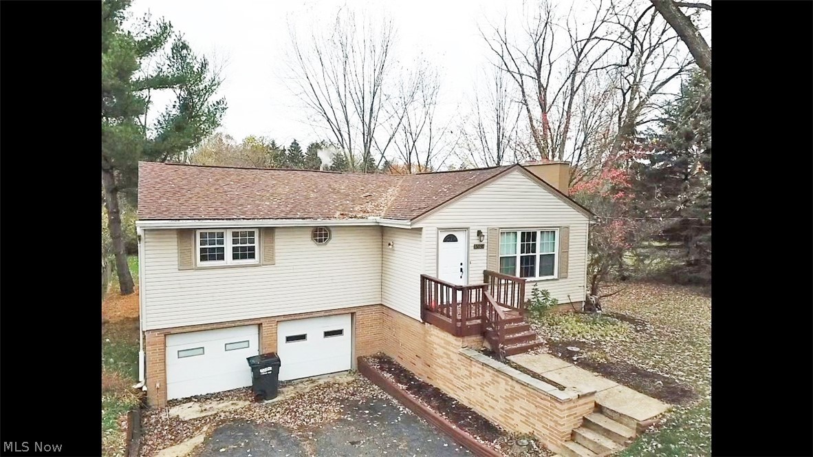 Welcome to 5091 Brunnerdale Ave NW in Jackson Township. This home has an open floor plan and beautifully updated kitchen. Three bedrooms and one must see bathroom! Nicely sized bedrooms and a recreation room in the basement. Two fireplaces as well as a two car garage. Private back yard and deck perfect for enjoying the outdoors. This won't last long! Call today to schedule your private tour!