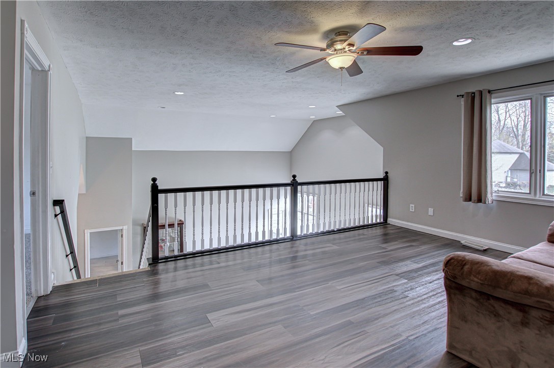 5505 E Heisley Road, Mentor, Ohio image 22