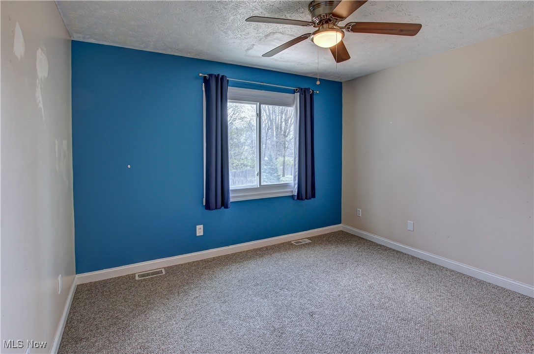 5505 E Heisley Road, Mentor, Ohio image 32