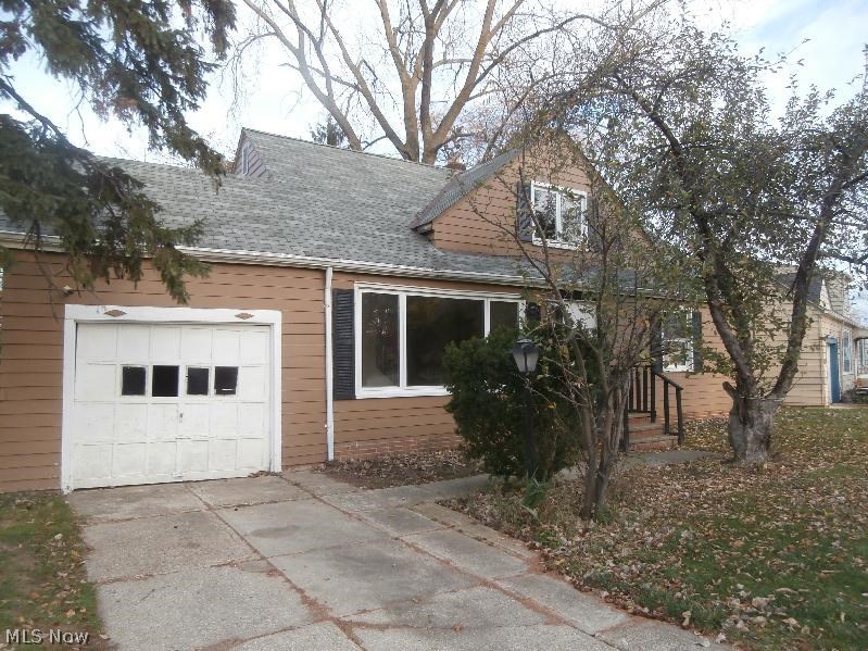 Mayfair Acres - Residential