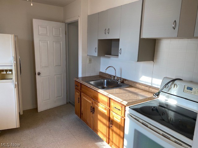 E R Cowin Land Cos Maplewood - Residential