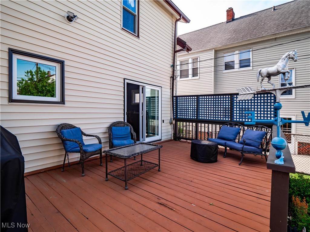 2094 Chesterland Avenue, Lakewood, Ohio image 21