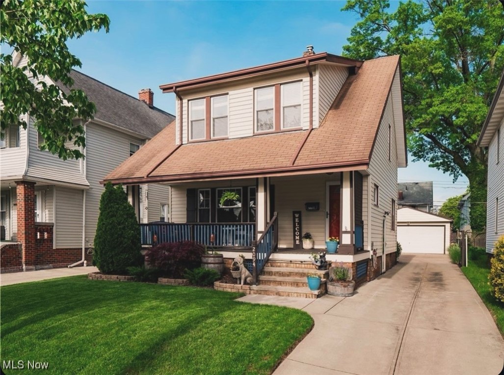 2094 Chesterland Avenue, Lakewood, Ohio image 1