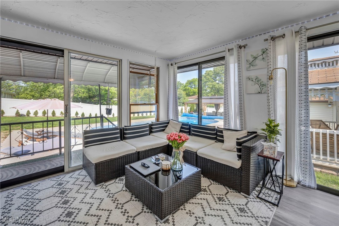 Garden Side Estates 02 - Residential