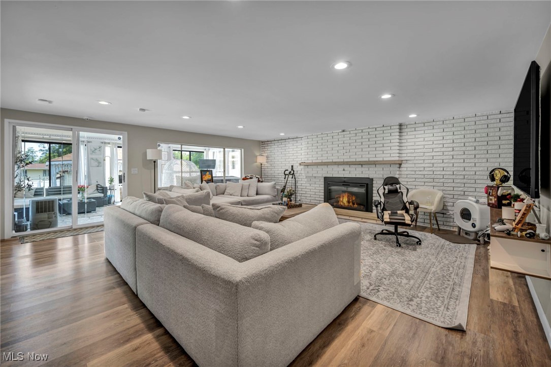 Garden Side Estates 02 - Residential