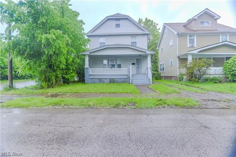 13512 Edgewood Avenue Cleveland OH 44105