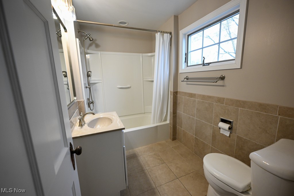 Rapid Transit Land Sales Compa - Residential