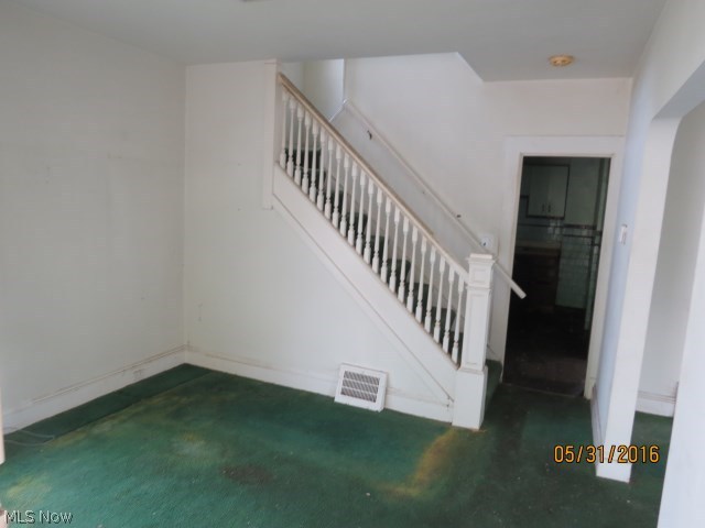 W J Gordon Realty Companys - Residential