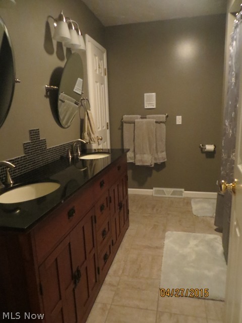 Royal Atkins 01 - Residential