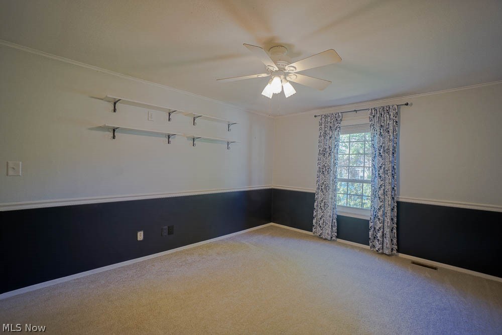 Village Green Condos 02 - Residential