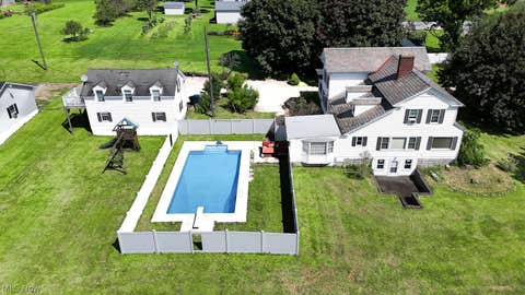 Photo for 8104 S Salem Warren Road