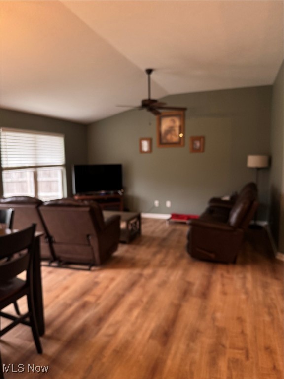 107 Fallingwater Drive, Elyria, Ohio image 8