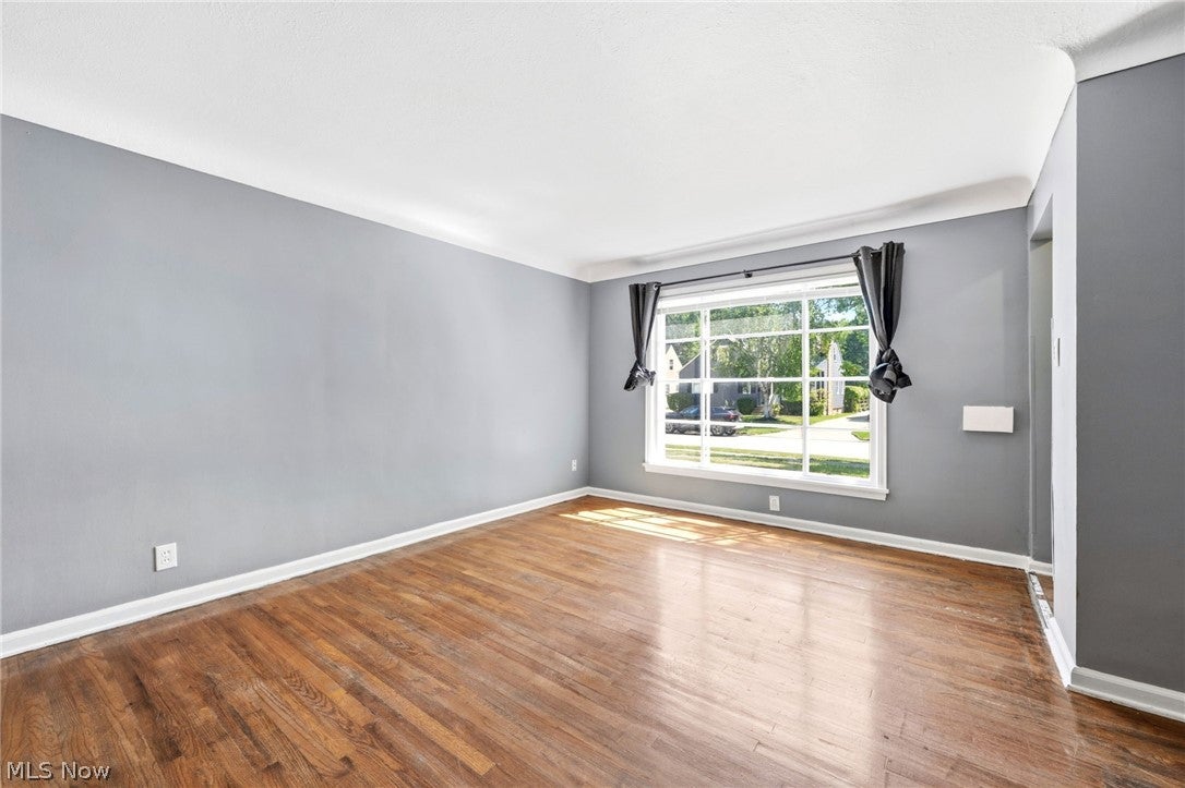 988 Glenside Road
