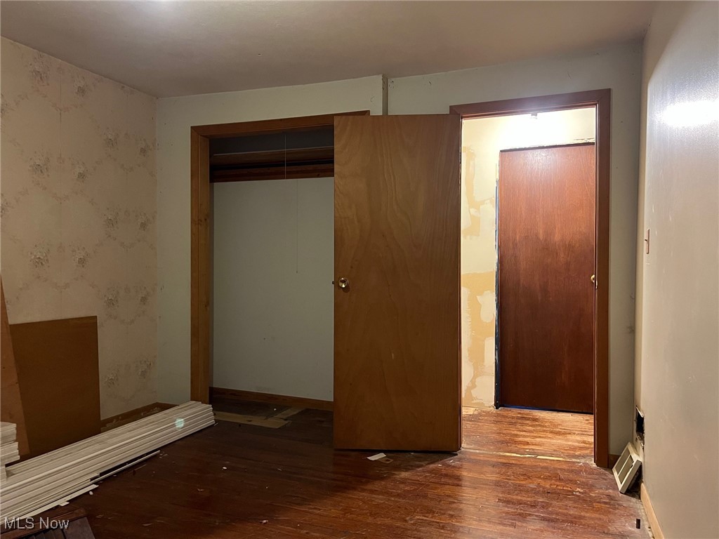 Garfield Blvd - Residential