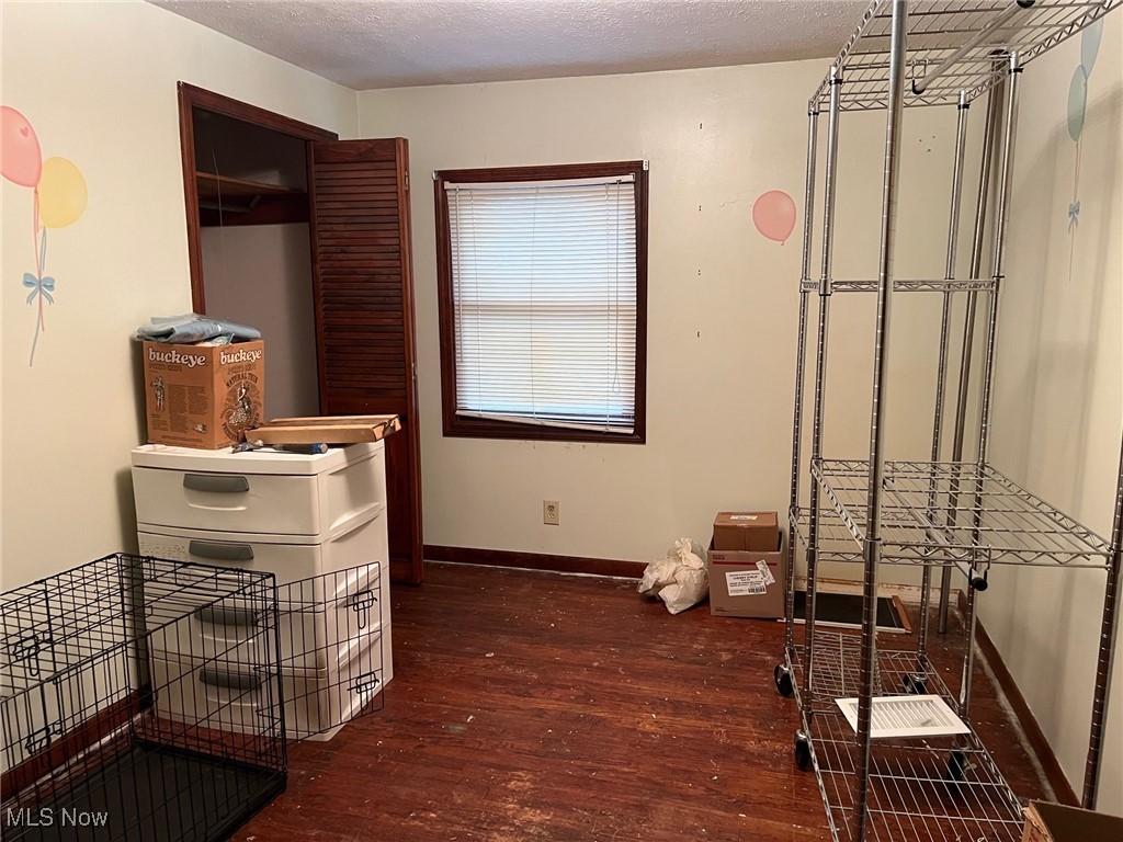 Garfield Blvd - Residential