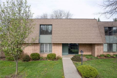 Condo For Sale - 469 W Streetsboro Street #C<br/> Hudson, OH 44236