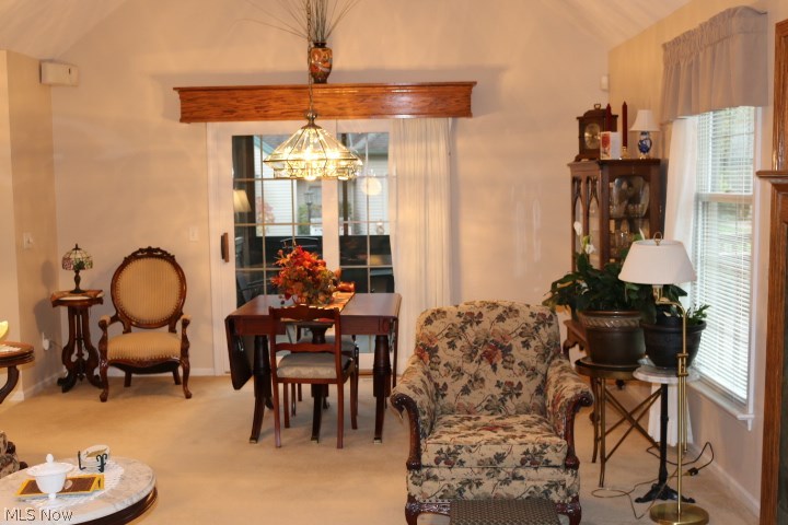 Greenwood/Hampton Ct. - Residential