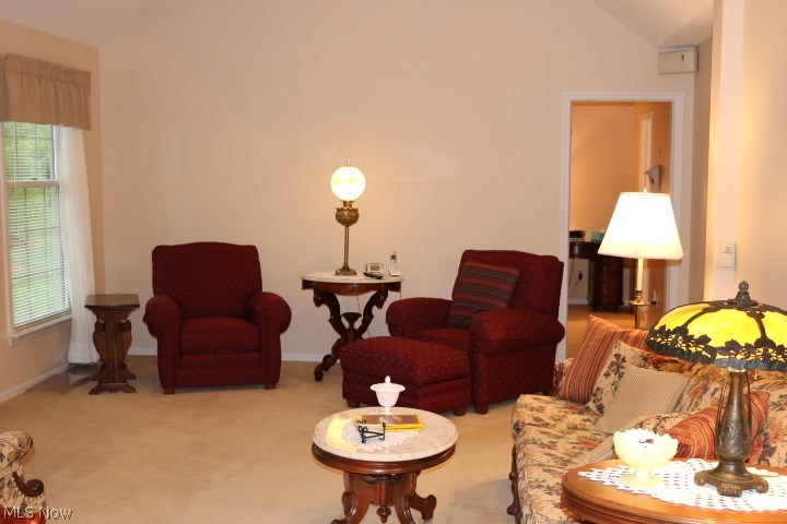 Greenwood/Hampton Ct. - Residential