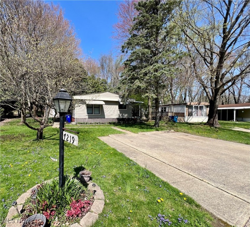 7219 Birchview Drive #19, Ravenna, Ohio image 1