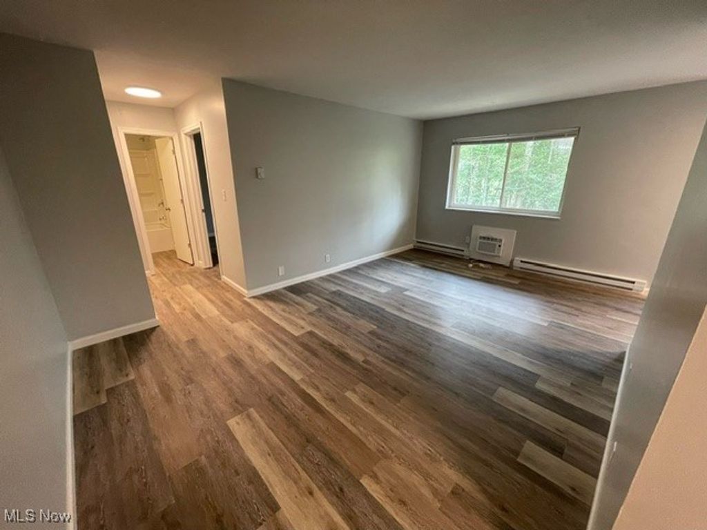 Photo of 1935 Brookside Drive #307, Wooster, OH 44691 (MLS # 5178820)