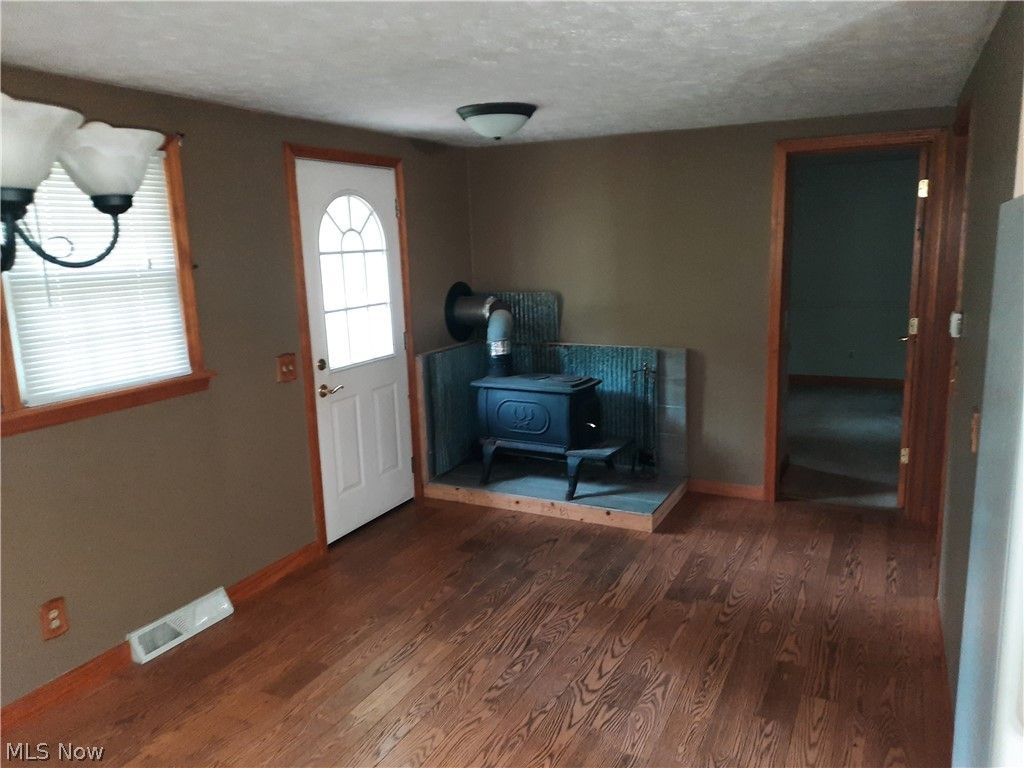 Photo of 6646 4th Avenue, Andover, OH 44003 (MLS # 5210686)