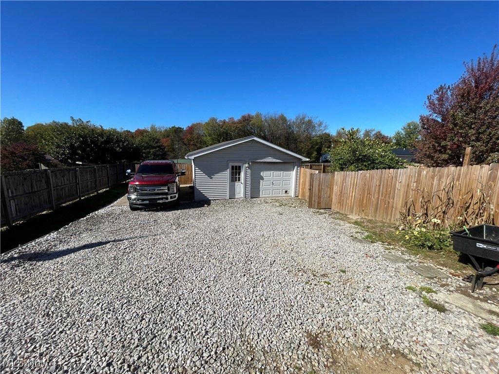 Photo of 812 Bakers Addition, Hopedale, OH 43976 (MLS # 5168008)