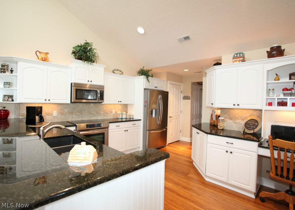 Fairway Villas At Catawba Isla - Residential