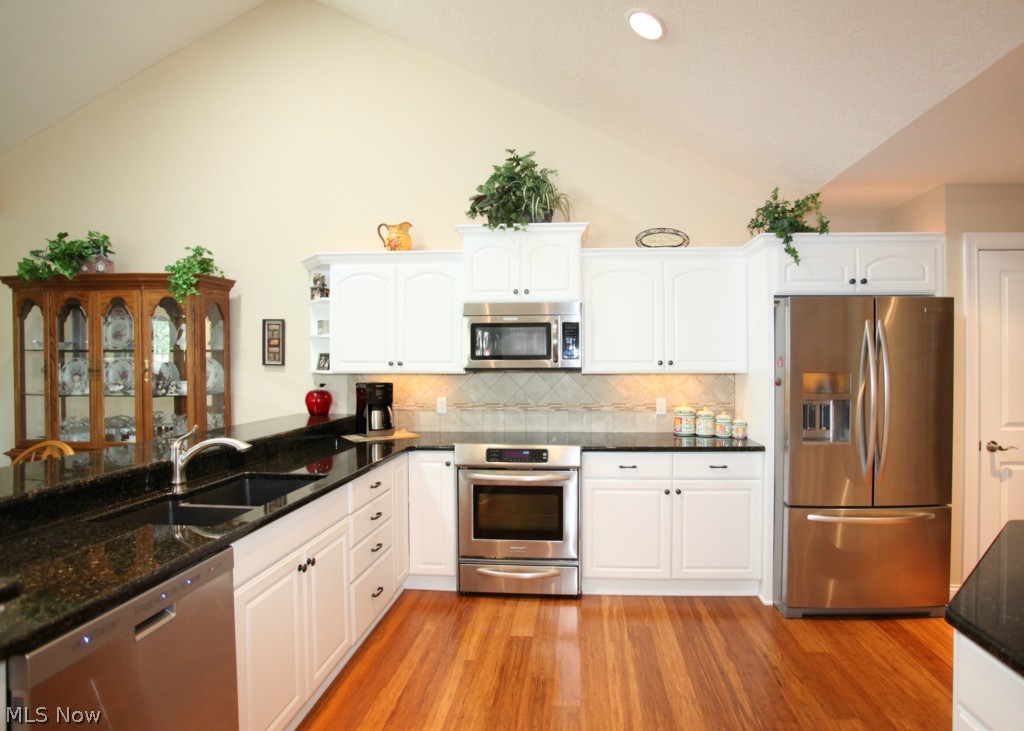 Fairway Villas At Catawba Isla - Residential