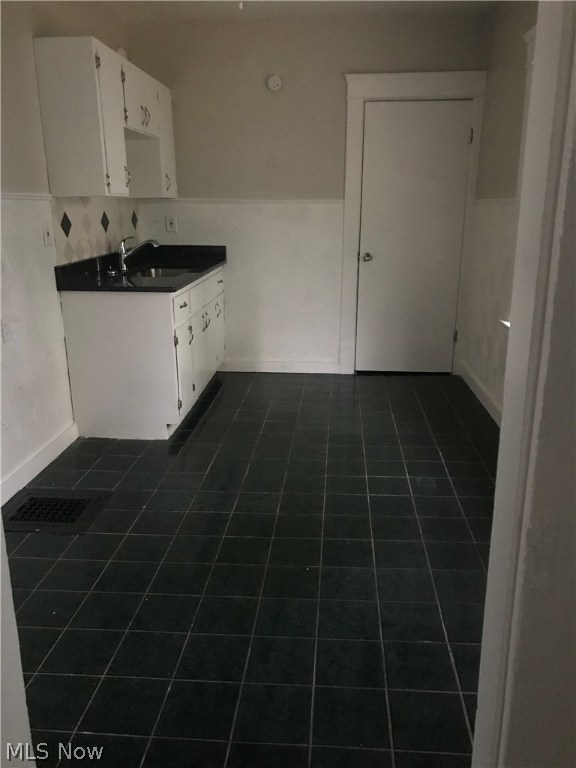 Euclid 16 - Residential Lease