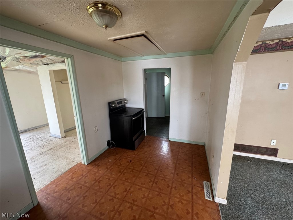 Royal View Allotment - Residential