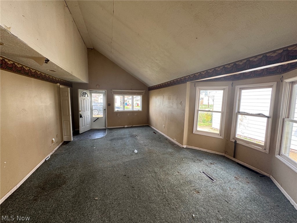 Royal View Allotment - Residential