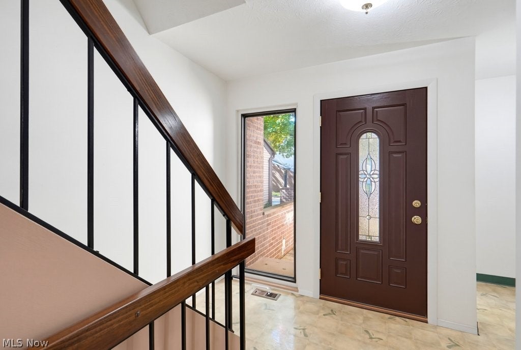 601 Dade Lane