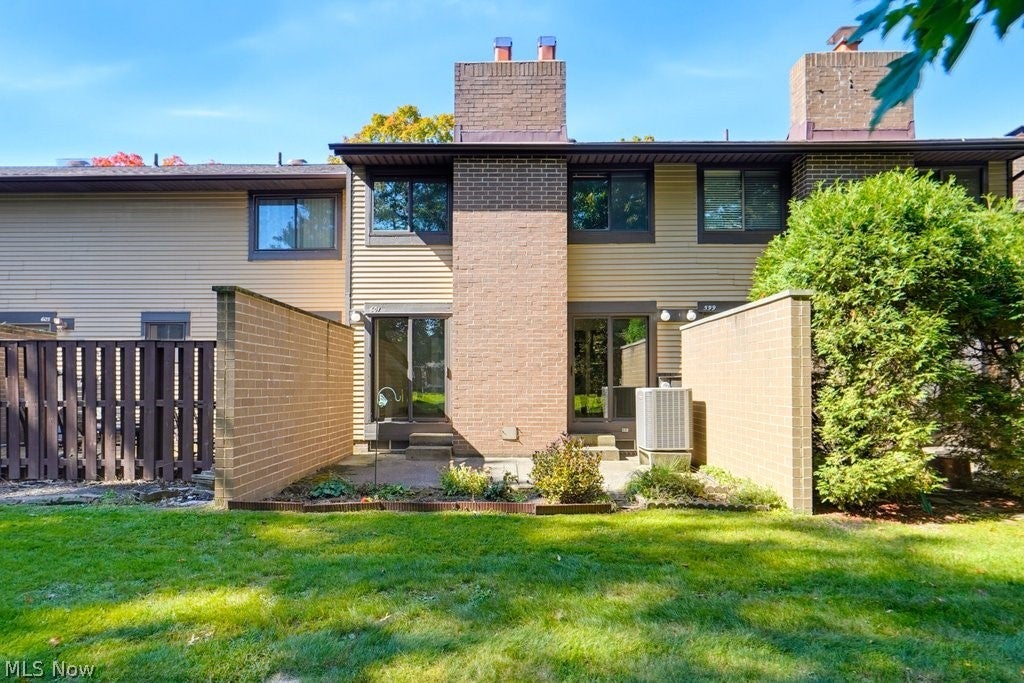 601 Dade Lane