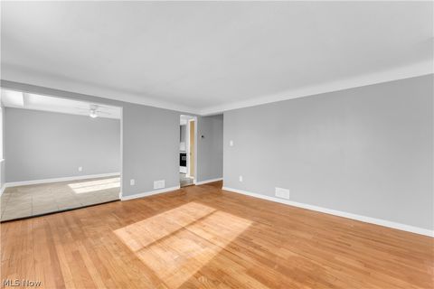Tiny photo for 10725 Vernon Avenue #2/UP, Garfield Heights, OH 44125 (MLS # 5187683)